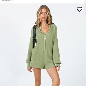 Princess Polly Sofie romper size: XS/S